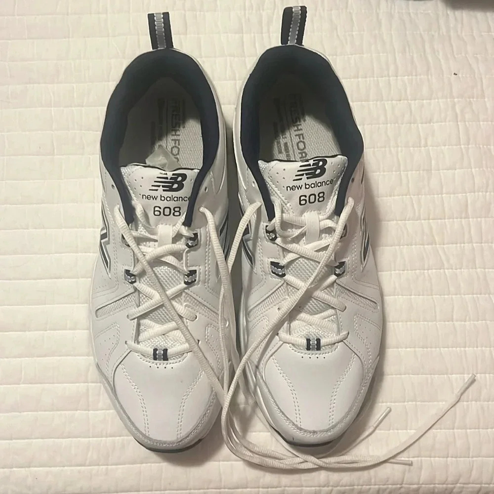 New Balance 608 White Navy Men's Shoes, size 12 Extra Wide 4E MX608WN5 NWOT - Picture 2 of 8